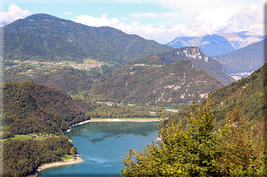 foto Lago del Corlo